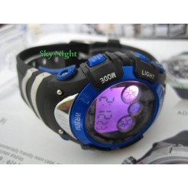 Boy Child 7 color Changable Light Funny Fashion Sport Digital Sport Wrist Watches Gift U2031